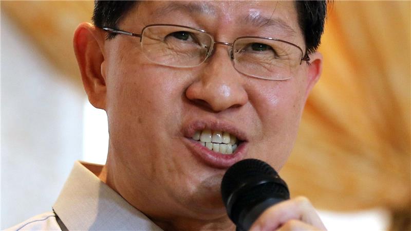Wer wird Papst? Spekulationen laufen schon Der Erzbischof von Manila, Luis Antonio Tagle, stammt aus den Philippinen und hat auch chinesische Wurzeln. (Archivbild)