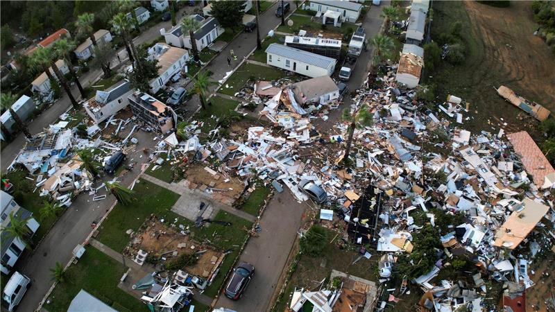Möglicher Tornado: Tote und Verletzte in Portugal Gerade im Herbst sind Tornados an der Algarve wahrscheinlicher.