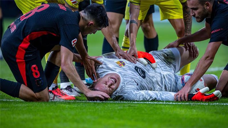 Wie reagiert Nagelsmann auf das ter-Stegen-Aus? Marc-André ter Stegen verletzte sich schwer in einem Spiel des FC Barcelona.