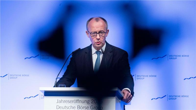 Merz dringt auf EU-Kapitalmarkt Merz: „Wir wollen endlich dafür sorgen, dass wir einen offenen europäischen Kapitalmarkt bekommen, auch mit der notwendigen Finanzmarktinfrastruktur.“