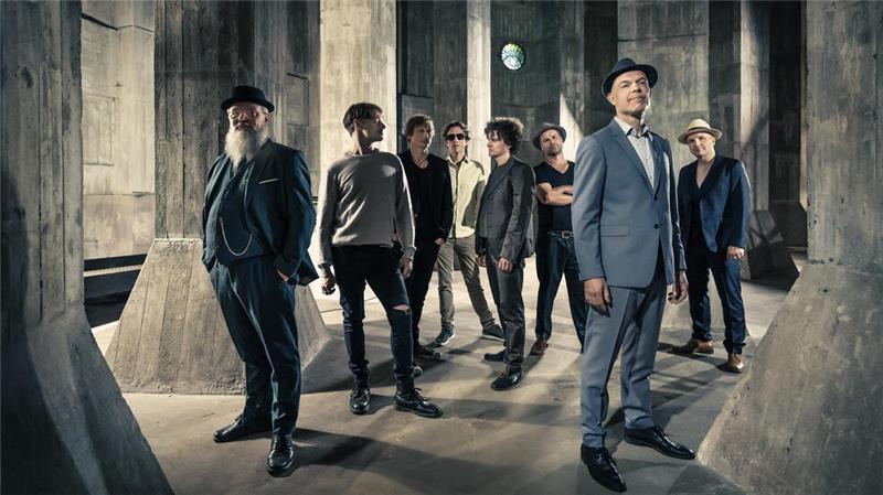 Musik, Comedy und Theater: Jahresauftakt im Kulturkraftwerk Soul, Chicago Blues, Boogie und Rock`n`Roll: Das neue Album „House of sticks“ von Thorbjørn Risager & The Black Tornado soll für Tanzstimmung im Kulturkraftwerk sorgen.